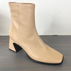 Intentionally Blank Taffy Leather Ankle Boots Women 6.5 EU37 Oatmeal Chunky Heel